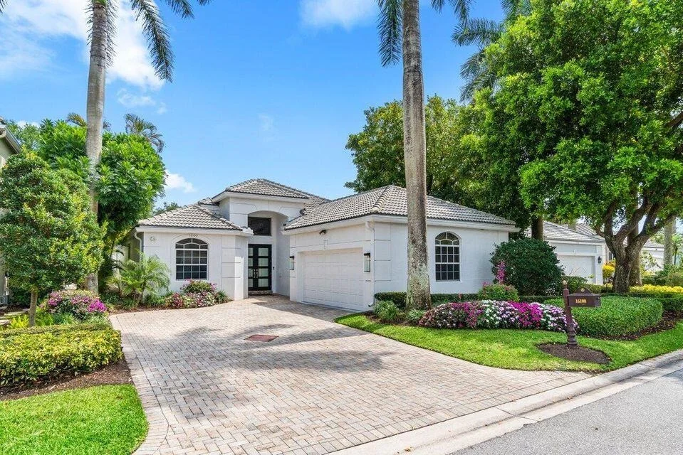 Unit for sale at 16100 Villa Vizcaya Place, Delray Beach, FL 33446