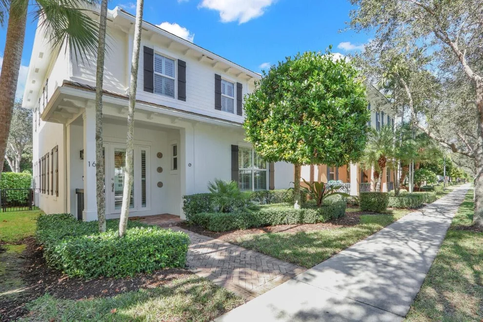 Unit for sale at 164 W Bay Cedar Circle, Jupiter, FL 33458