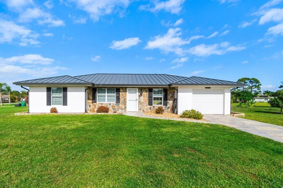 Unit for sale at 1697 SE Lyngate Drive, Port St Lucie, FL 34952