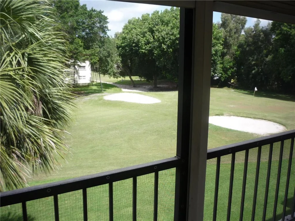 Unit for sale at 9720 S Hollybrook Lake Drive, Pembroke Pines, FL 33025