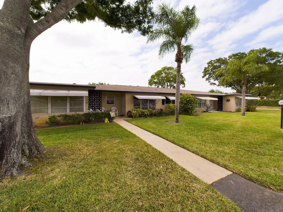 Unit for sale at 1060 North Drive, Delray Beach, FL 33445