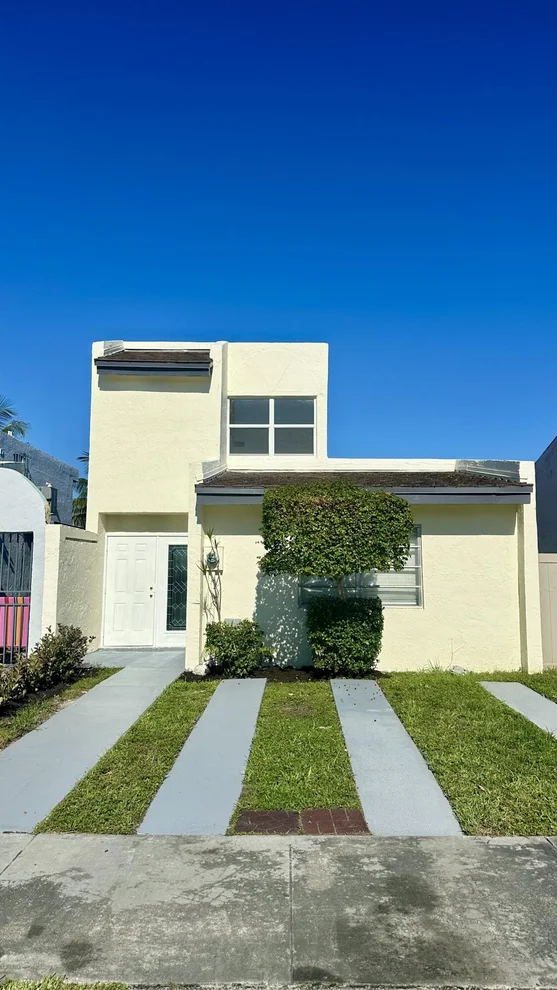 Unit for sale at 4300 W 10th Court, Hialeah, FL 33012