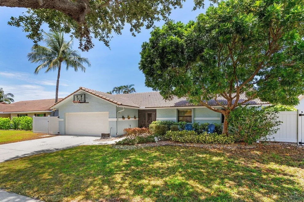 Unit for sale at 7800 Texas Trail, Boca Raton, FL 33487