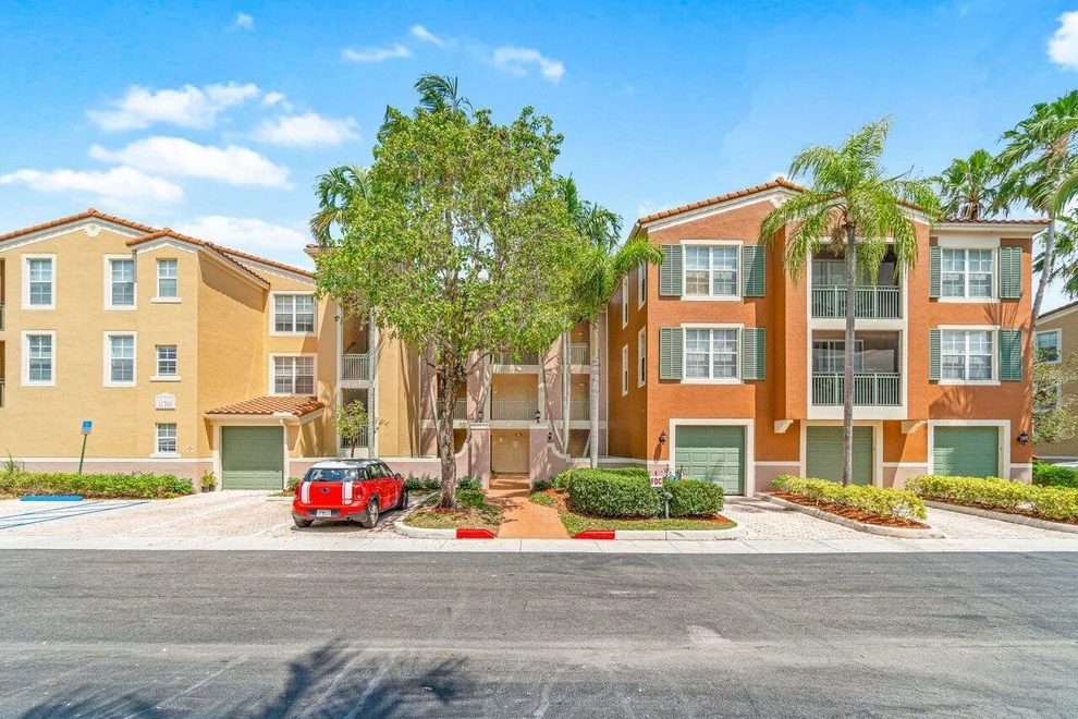 Unit for sale at 11760 Saint Andrews Place, Wellington, FL 33414