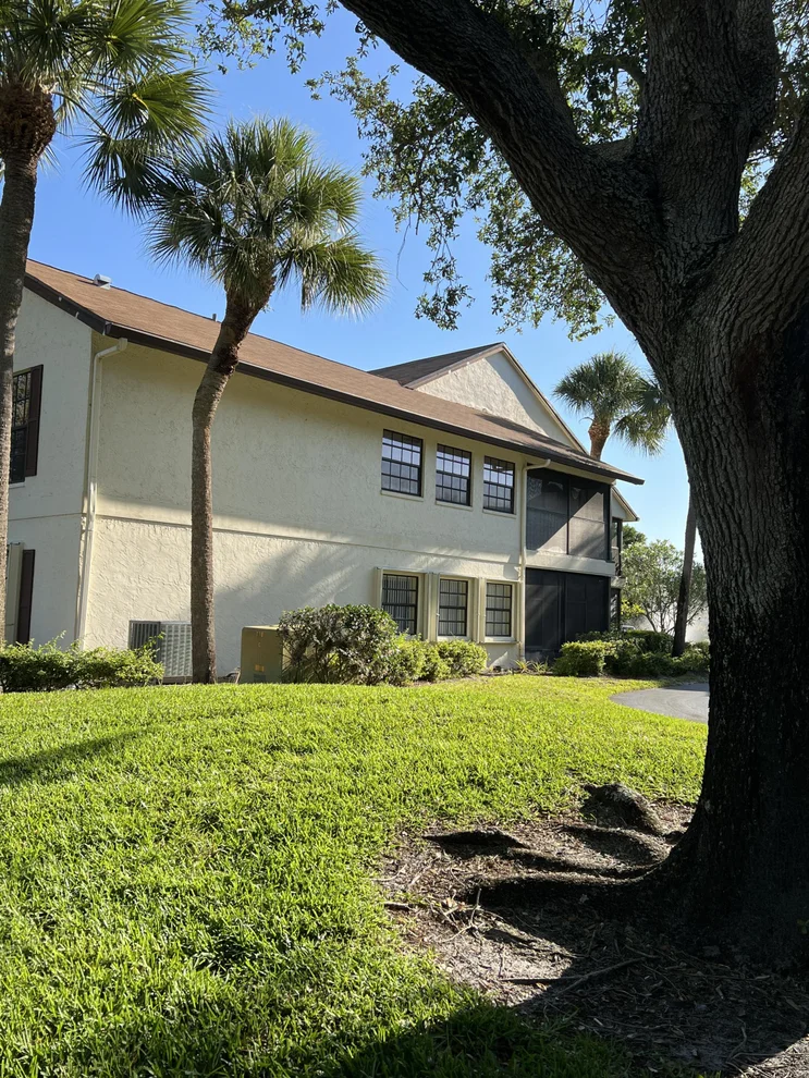 Unit for sale at 3211 Jog Park Drive, Greenacres, FL 33467