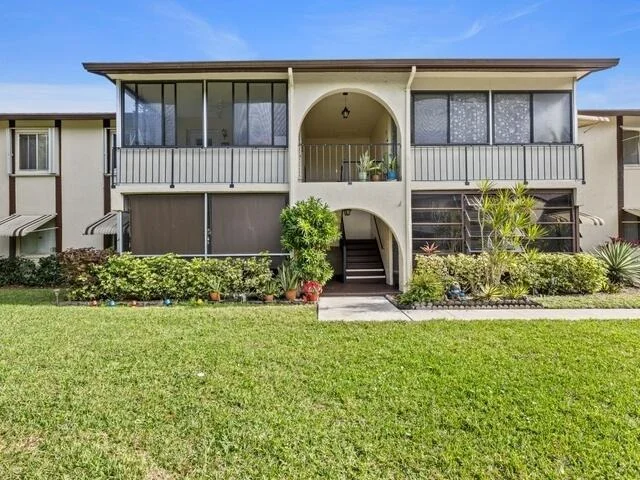 Unit for sale at 5905 La Pinata Boulevard, Greenacres, FL 33463