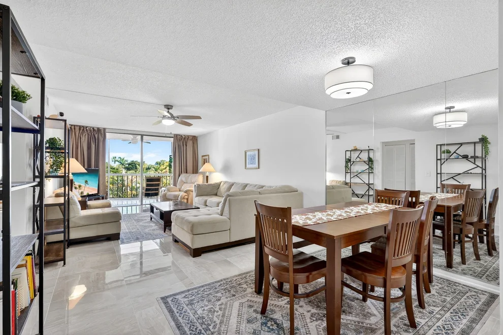 Unit for sale at 890 N Federal Highway, Lantana, FL 33462