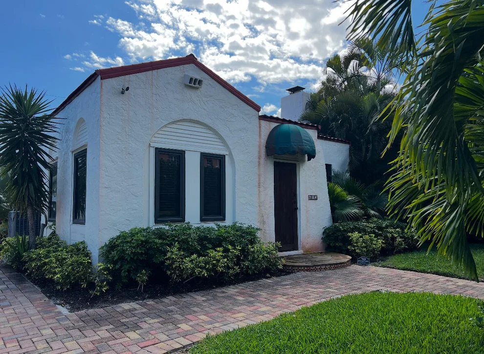 Unit for sale at 612 Park Place, West Palm Beach, FL 33401
