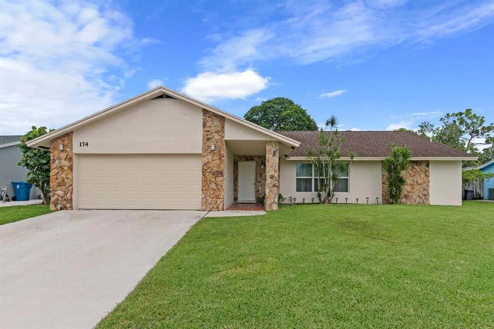 Unit for sale at 174 Martin Circle, Royal Palm Beach, FL 33411