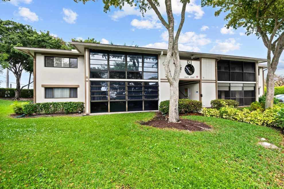 Unit for sale at 10443 E Clairmont Circle, Tamarac, FL 33321
