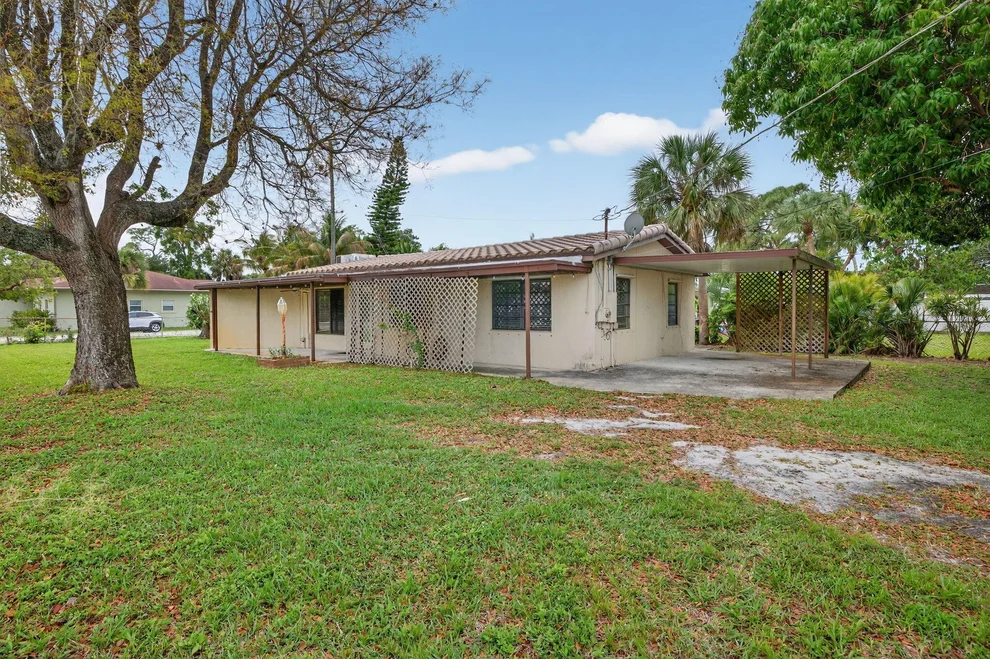 Unit for sale at 4117 NW 5th Avenue, Oakland Park, FL 33309