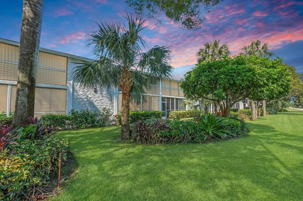Unit for sale at 2 Garden Street, Tequesta, FL 33469