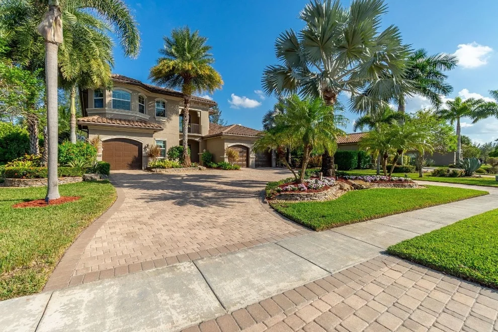 Unit for sale at 7708 Maywood Crest Drive, Palm Beach Gardens, FL 33412