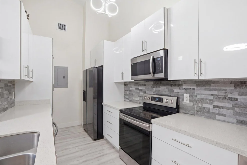 Unit for sale at 3414 Freedom Drive, Hollywood, FL 33021