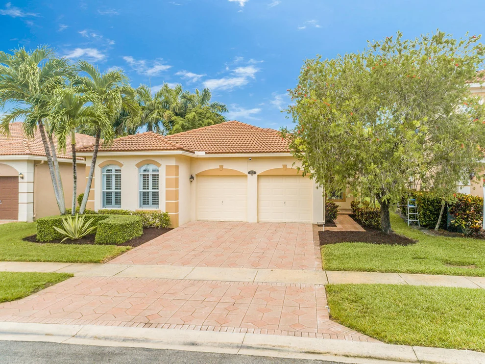 Unit for sale at 10527 Marsh Street, Wellington, FL 33414