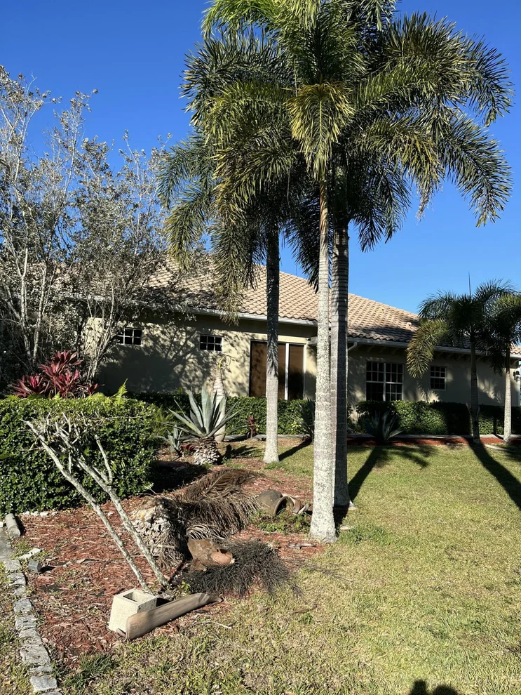Unit for sale at 16684 62nd Road N, The Acreage, FL 33470