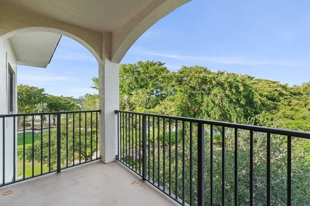 Unit for sale at 2105 Lavers Circle, Delray Beach, FL 33444