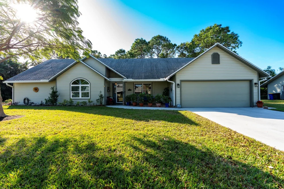 Unit for sale at 718 NE Dahoon Terrace, Jensen Beach, FL 34957