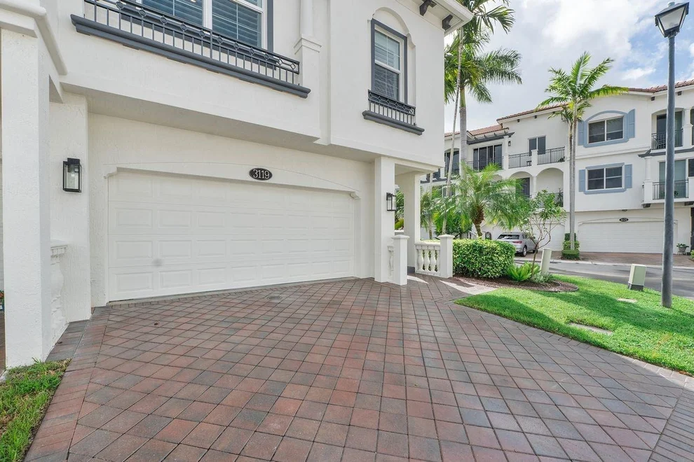 Unit for sale at 3119 Waterside Circle, Boynton Beach, FL 33435