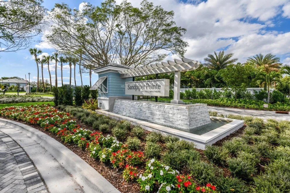 Unit for sale at 540 Sanderling Circle, Deerfield Beach, FL 33442
