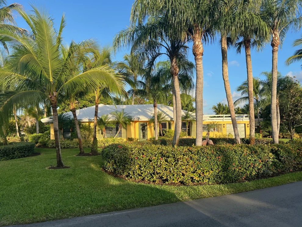 Unit for sale at 67 Yacht Club Place, Tequesta, FL 33469