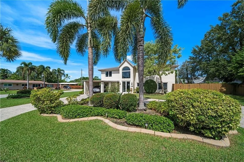 Unit for sale at 301 NW 26th Court, Wilton Manors, FL 33311