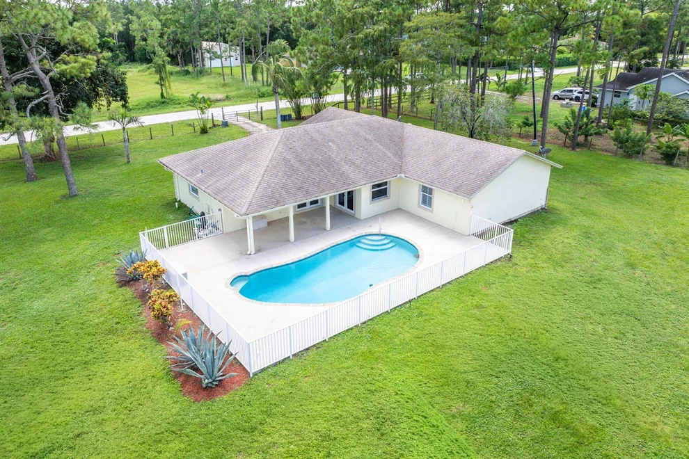 Unit for sale at 17035 48th Court N, Loxahatchee, FL 33470