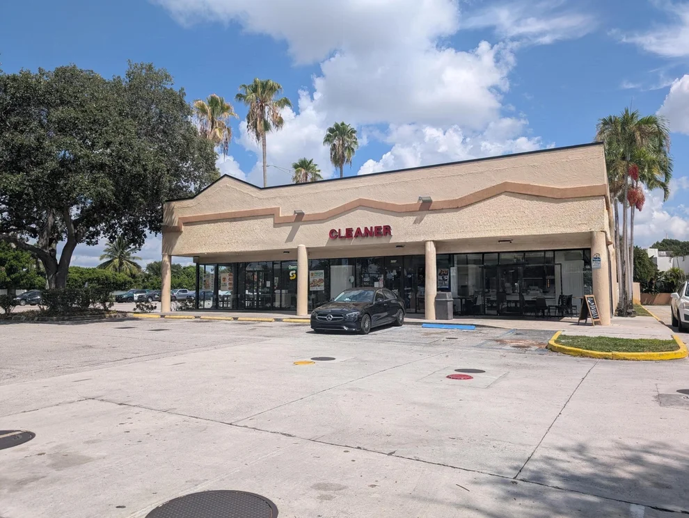 Unit for sale at 000 NW confidential Street, Fort Lauderdale, FL 