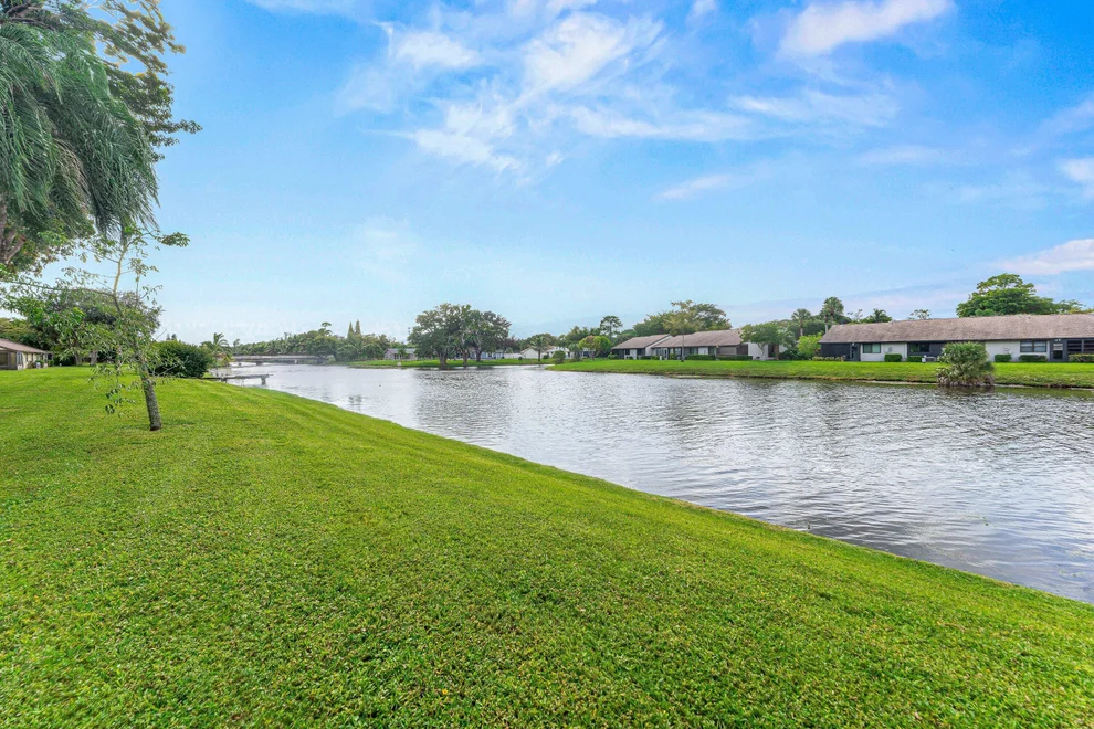 Unit for sale at 83 WOOD ROSE Court, Royal Palm Beach, FL 33411