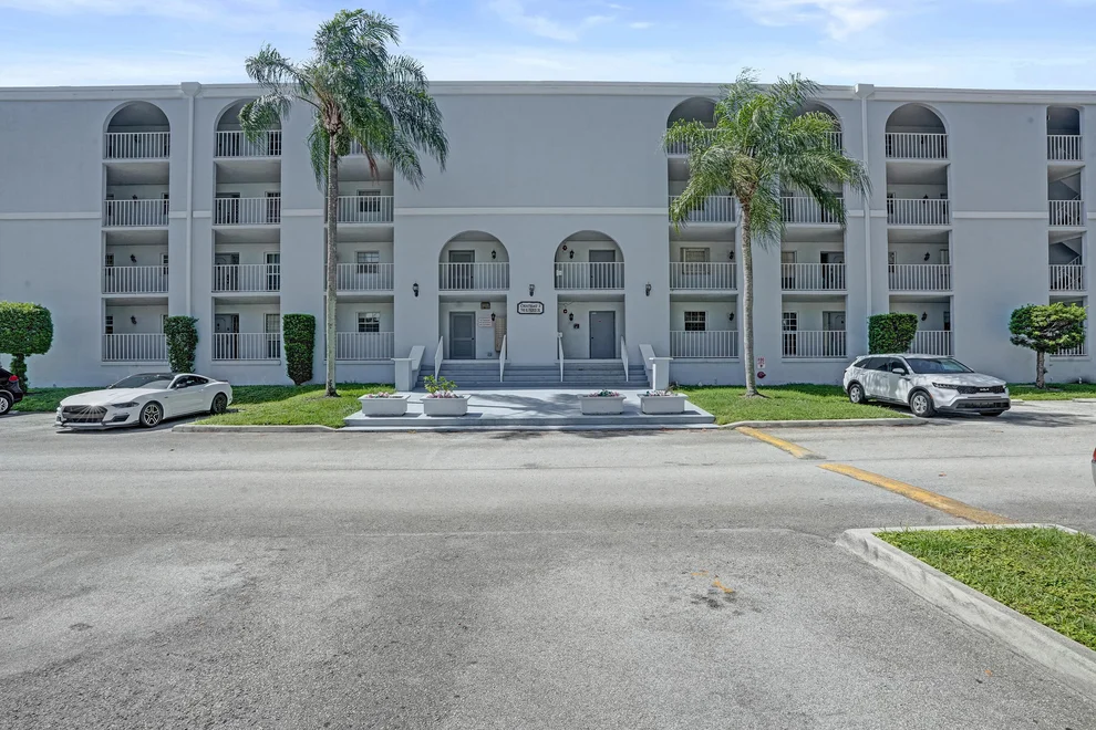 Unit for sale at 7980 N FRENCH Drive, Pembroke Pines, FL 33024