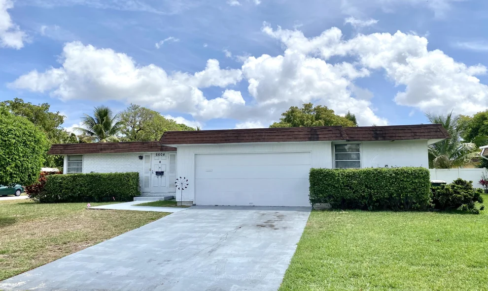 Unit for sale at 6604 Brookwood Boulevard W, Tamarac, FL 33321