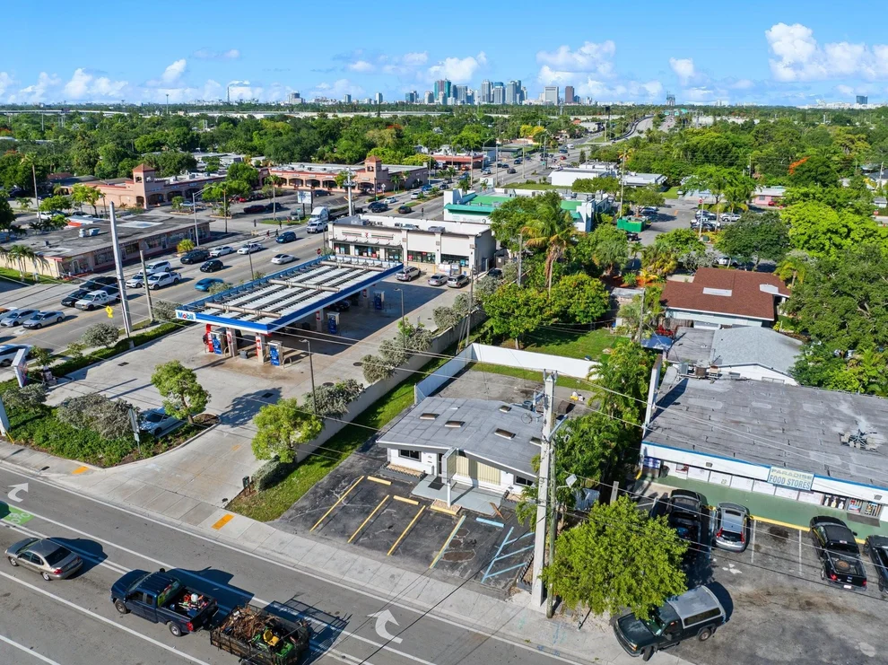 Unit for sale at 1220 Riverland Road, Fort Lauderdale, FL 33312