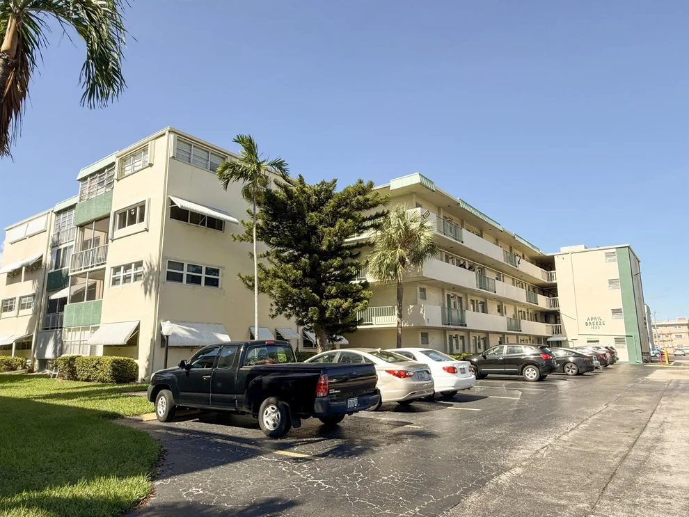 Unit for sale at 1333 E Hallandale Beach Blvd Boulevard, Hallandale Beach, FL 33009