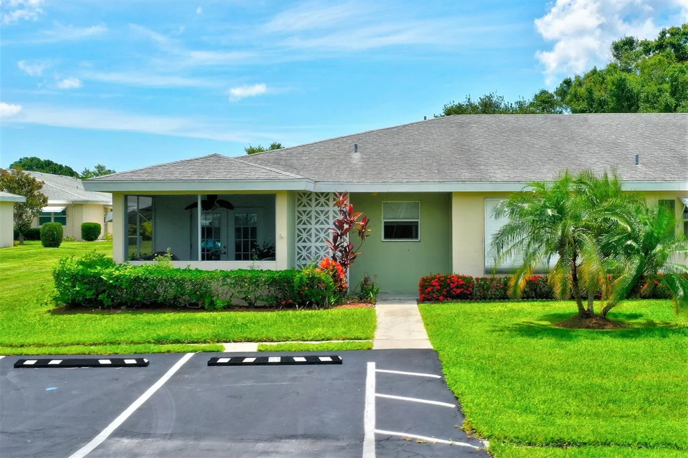 Unit for sale at 112 Lakes End Drive, Fort Pierce, FL 34982