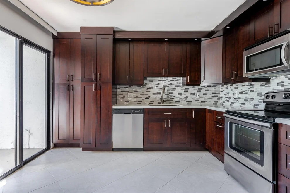 Unit for sale at 7515 Glendevon Lane, Delray Beach, FL 33446