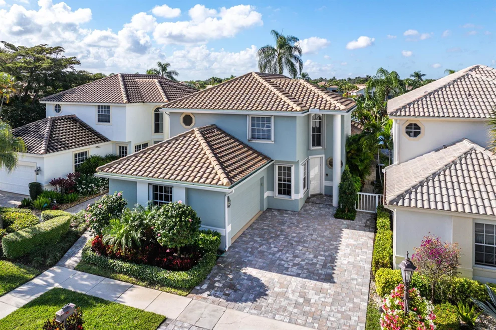 Unit for sale at 16795 Knightsbridge Lane, Delray Beach, FL 33484