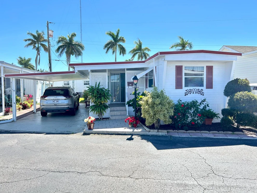 Unit for sale at 3332 Broadway Street, Hollywood, FL 33021