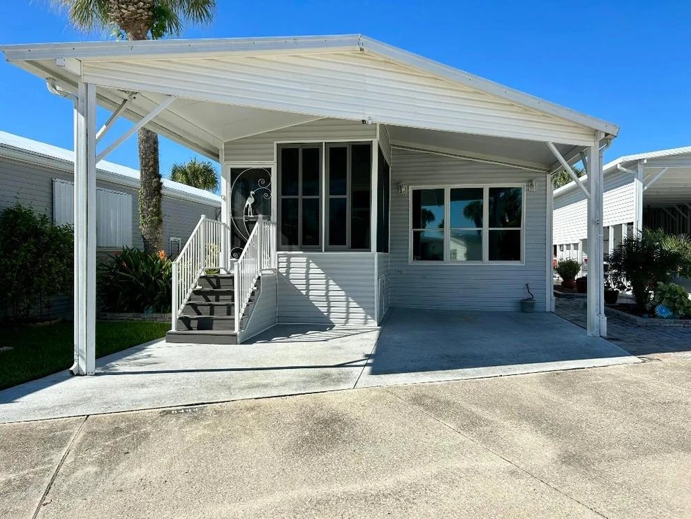 Unit for sale at 6494 SE 52nd Street, Okeechobee, FL 34974