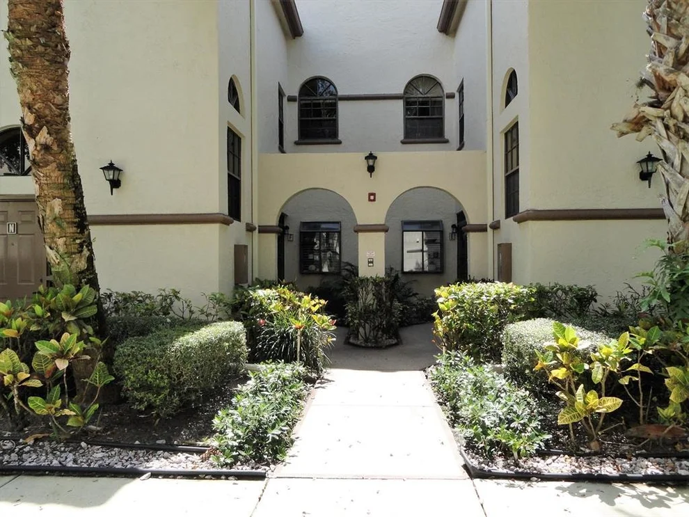 Unit for sale at 5171 Floria Drive, Boynton Beach, FL 33437