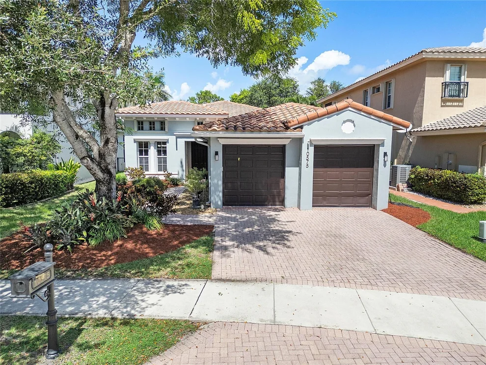 Unit for sale at 10575 NW 83rd Court, Parkland, FL 33076