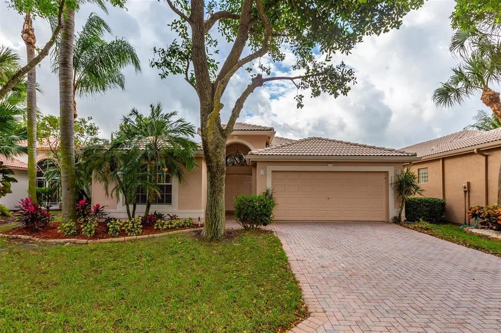 Unit for sale at 7700 San Carlos Street, Boynton Beach, FL 33437
