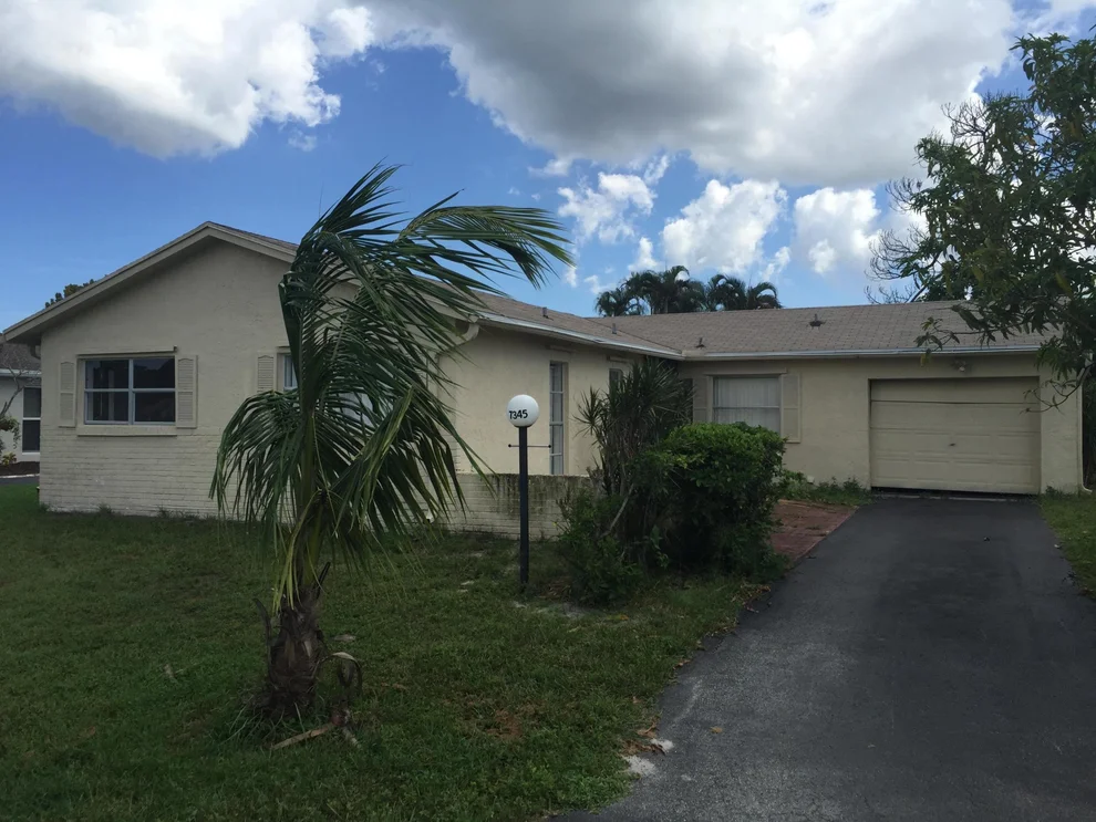 Unit for sale at 7345 Pine Forest Circle, Lake Worth, FL 33467
