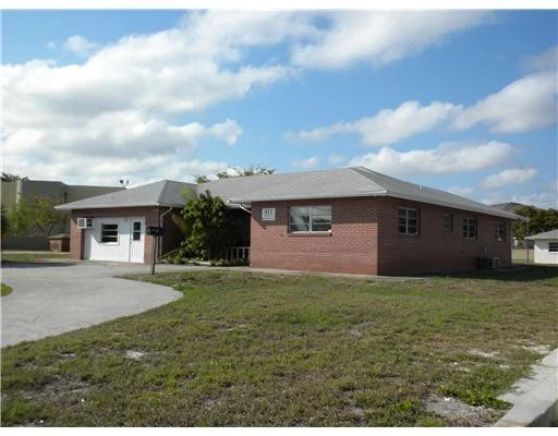 Unit for sale at 411 NE 48th Street, Deerfield Beach, FL 33064