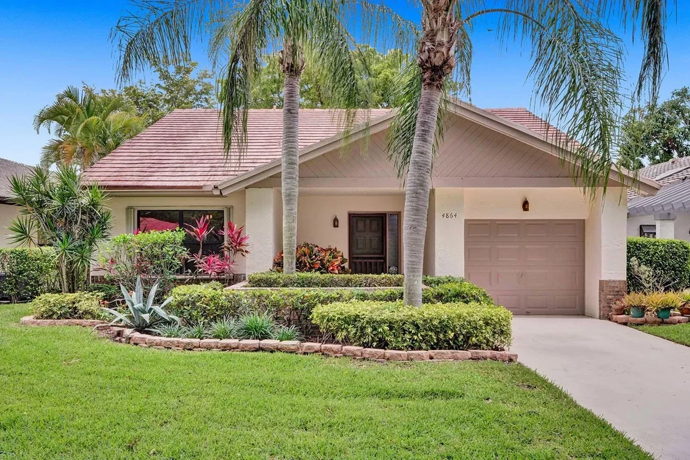 Unit for sale at 4864 Boxwood Circle, Boynton Beach, FL 33436