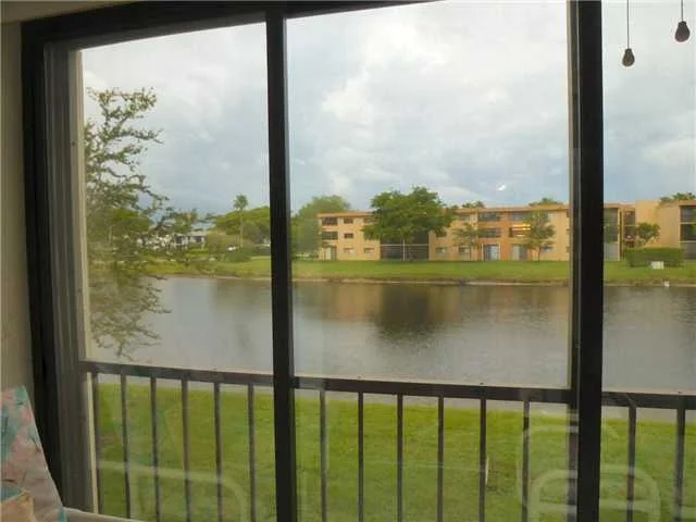 Unit for sale at 5550 Witney Drive, Delray Beach, FL 33484