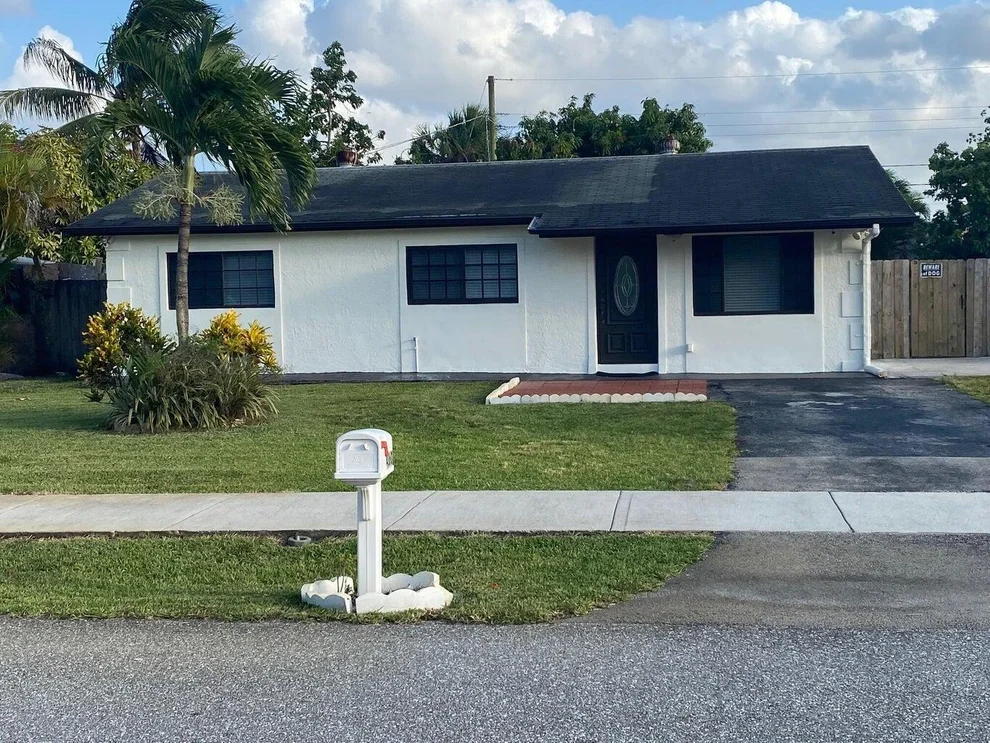 Unit for sale at 4360 NW 61st Street, North Lauderdale, FL 33319