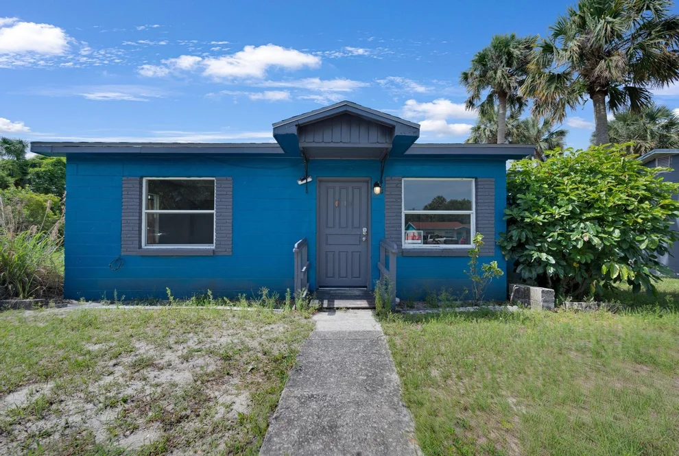 Unit for sale at 5007 San Diego Avenue, Fort Pierce, FL 34946
