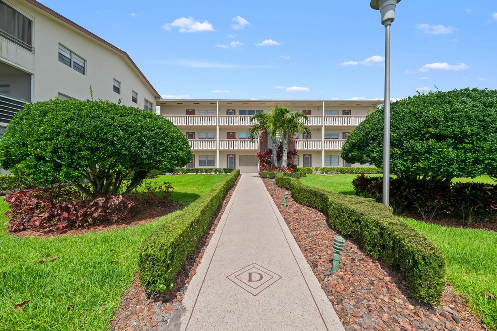 Unit for sale at 148 Preston D Way, Boca Raton, FL 33434