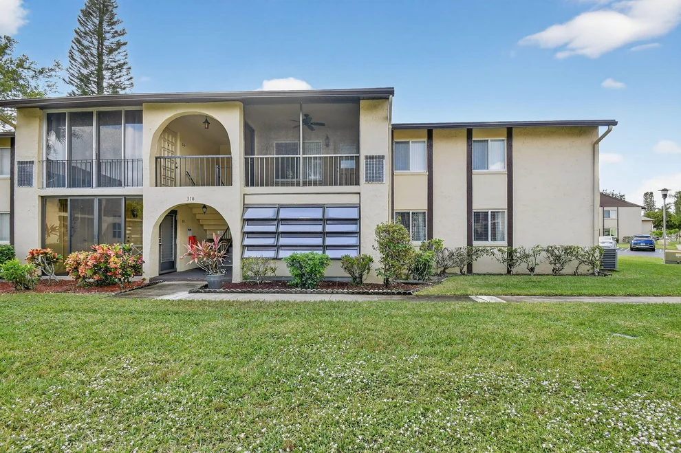 Unit for sale at 310 Pine Ridge Circle, Greenacres, FL 33463