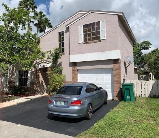 Unit for sale at 14100 Langley Place, Davie, FL 33325